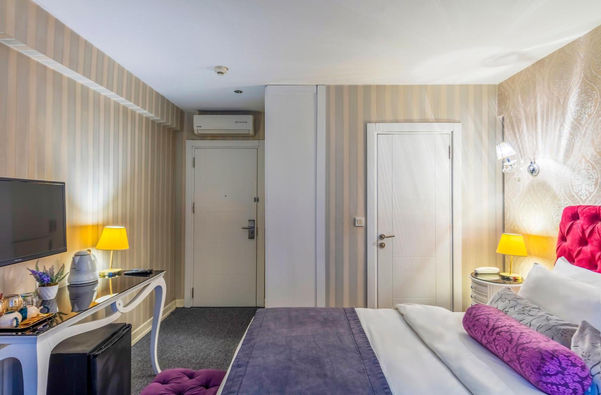 In Pera Boutique Hotel Стамбул Экстерьер фото