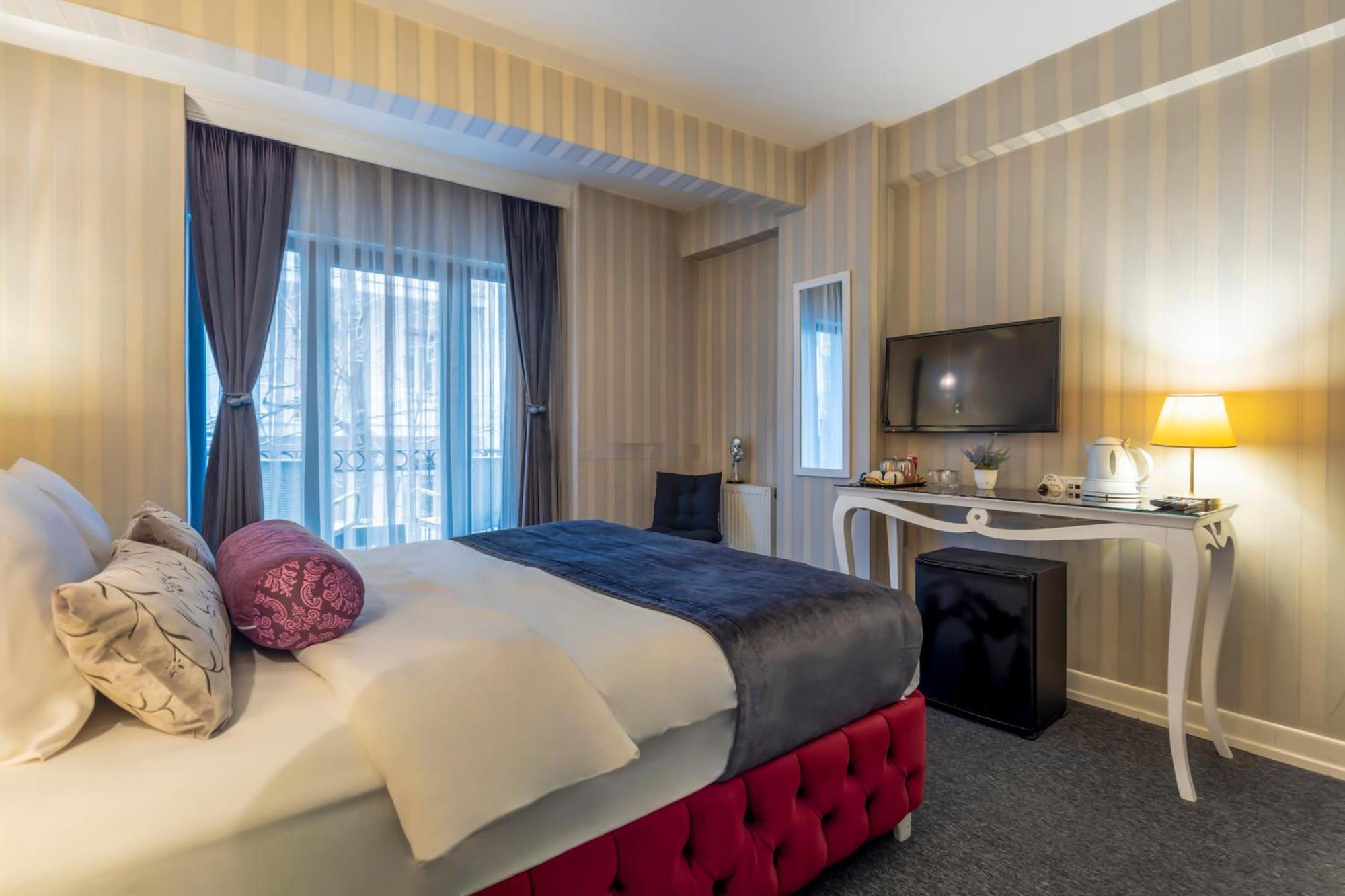 In Pera Boutique Hotel Стамбул Экстерьер фото